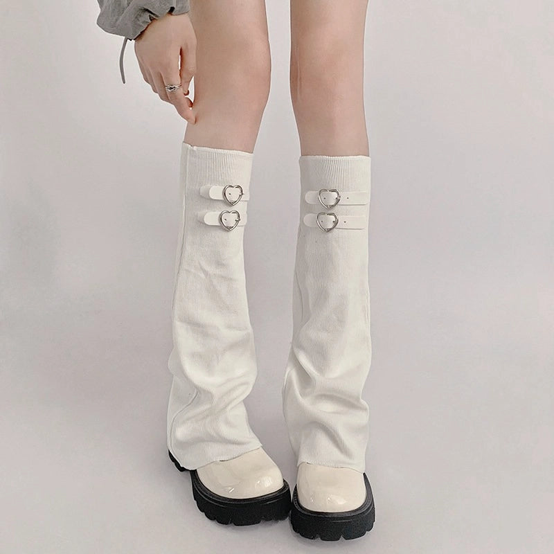 Heart Buckle Knit Flared Leg Warmers oliviroa オリヴィオラ
