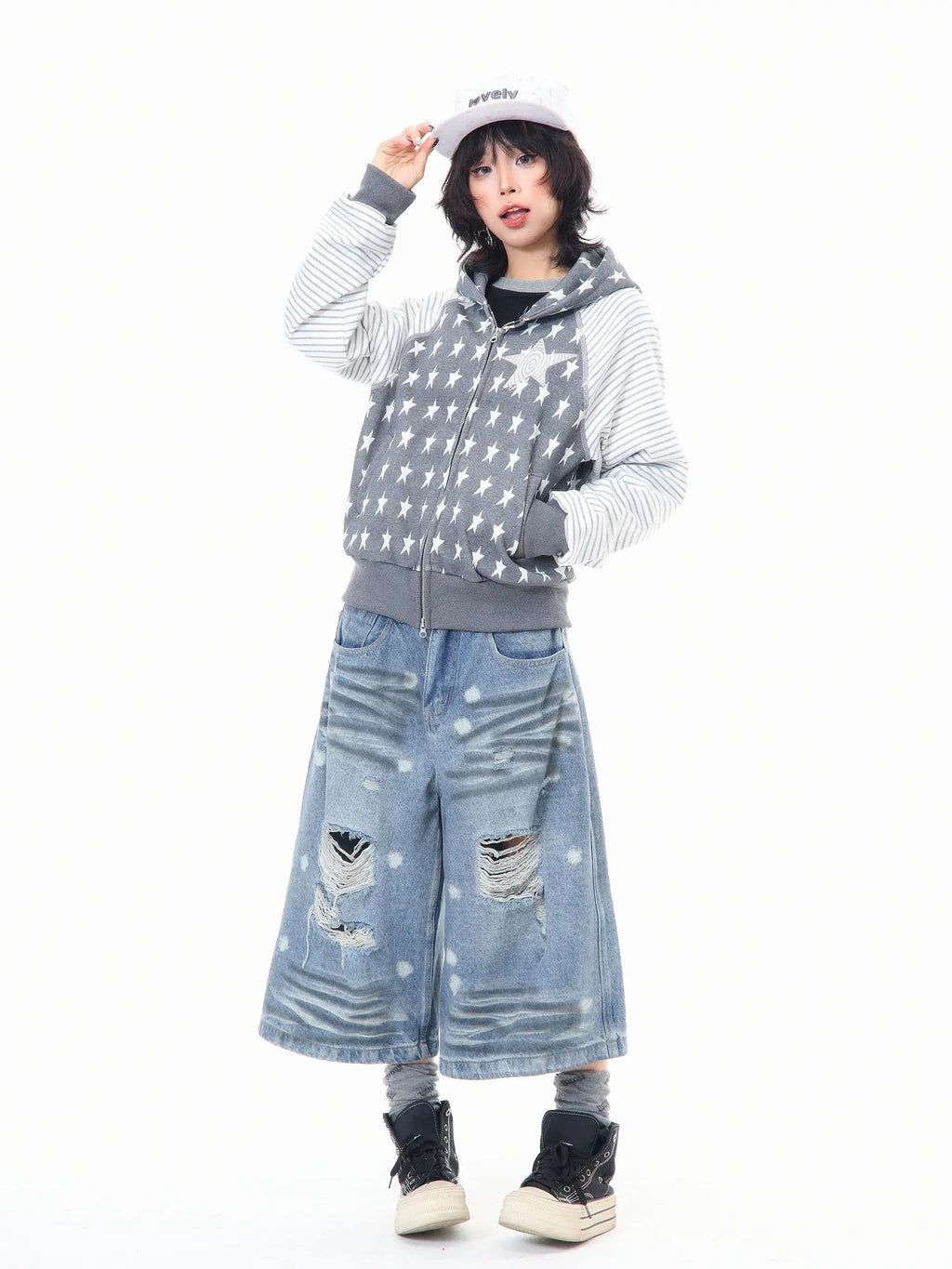 Star Embroidered Stripe Cropped Hoodie OL2384