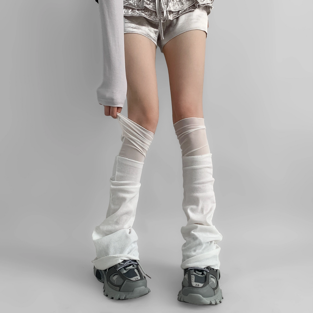 White Mesh Panel Flared Leg Warmers oliviroa オリヴィオラ