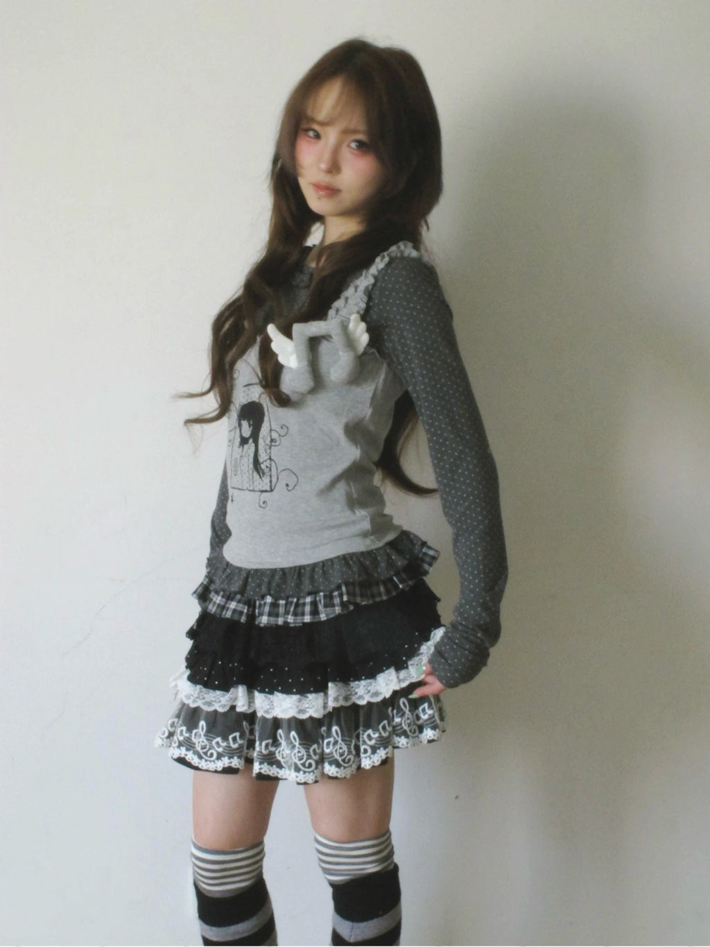 Star Print Layered Slim Long Sleeve Tee OL2440