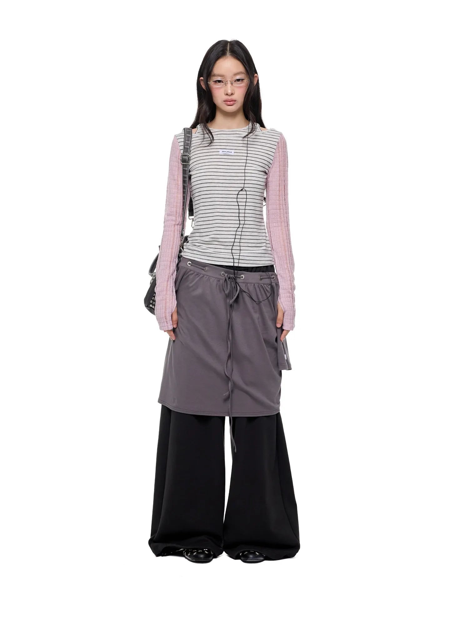 Contrast Stripe Cutout Shoulder T Shirt OL2380