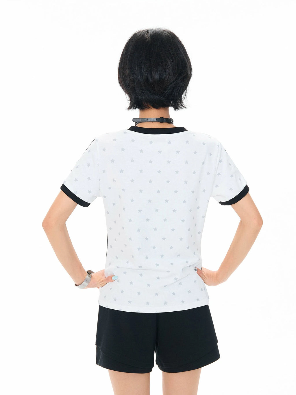 Star All Over Print V Neck Sporty Crop Tee OL2318