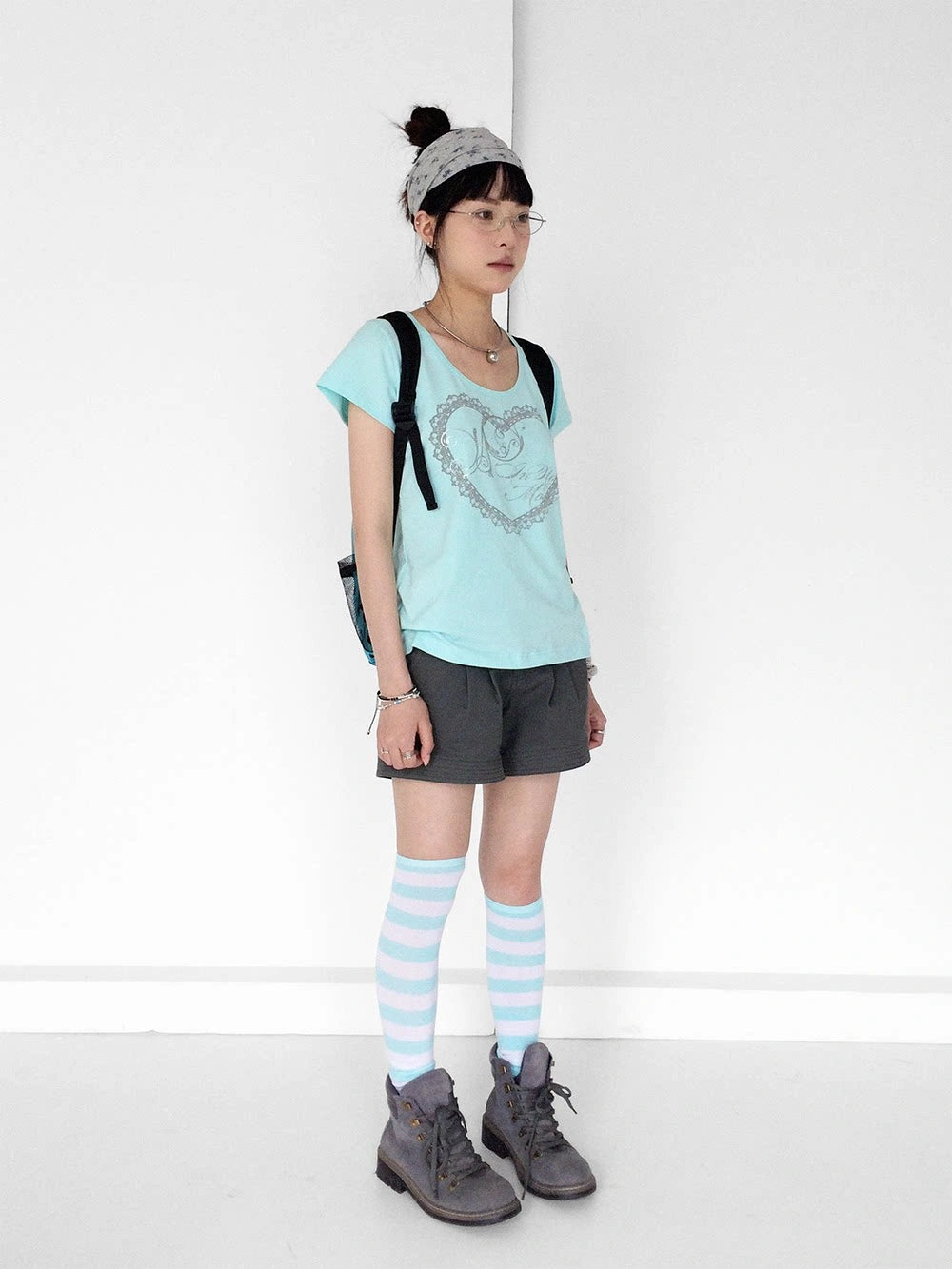 Silver Lace Graphic T-Shirt OL2373