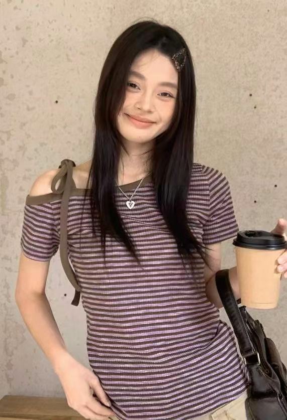 韓国風 オフショルダー タイトTシャツ 紫ボーダー  OL1820