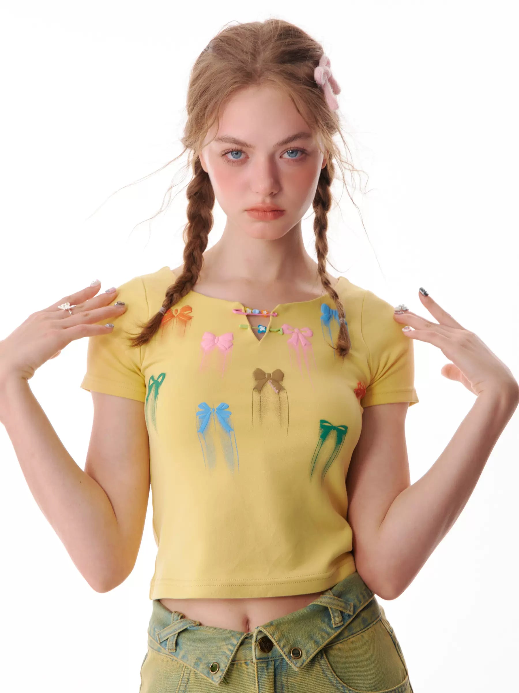 リボンプリント スリムフィット 半袖Tシャツ レディース