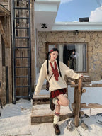 リボン付き刺繍フーディ