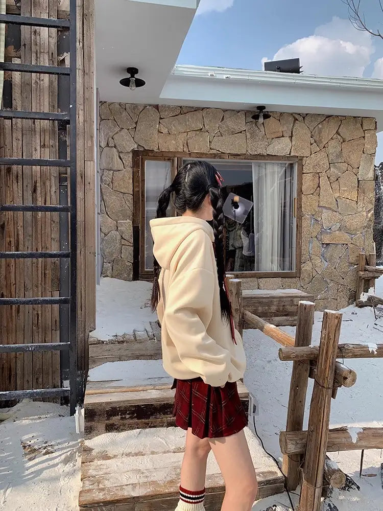 リボン付き刺繍フーディ