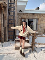 リボン付き刺繍フーディ