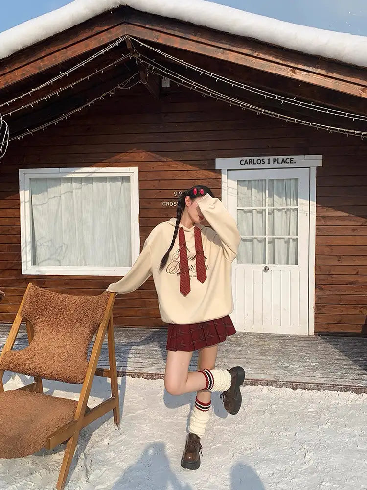 リボン付き刺繍フーディ