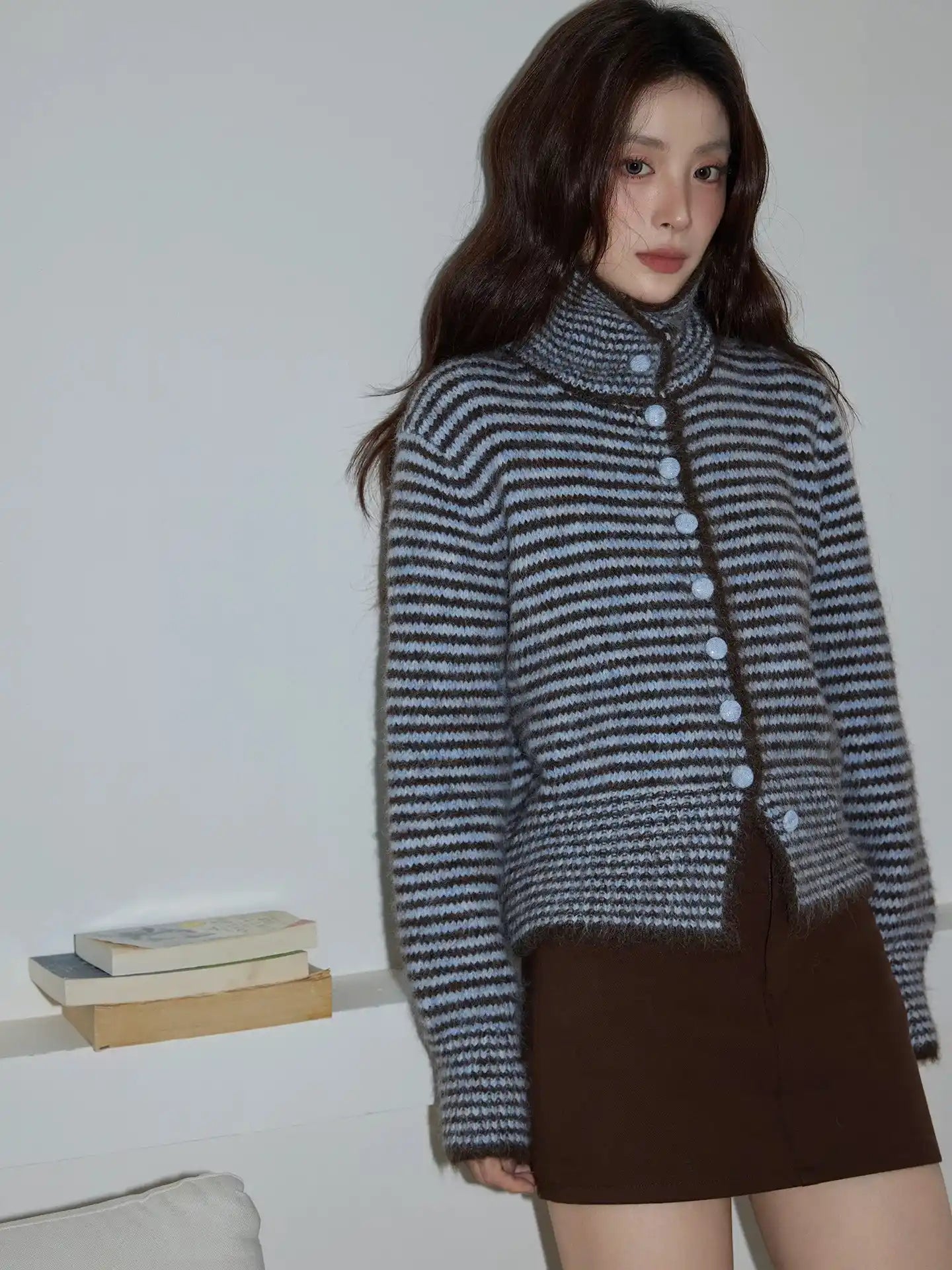 大人見えブラウンの襟付きニットトップス   OL1877