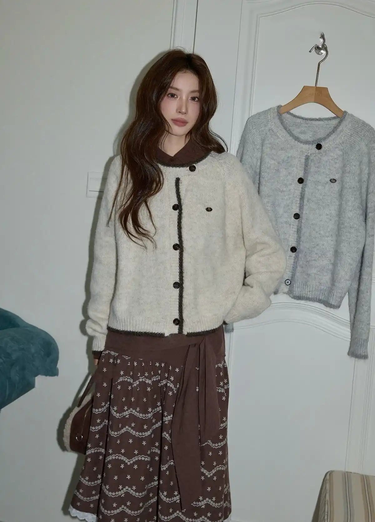 ライトグレー配色カーディガン  OL1879