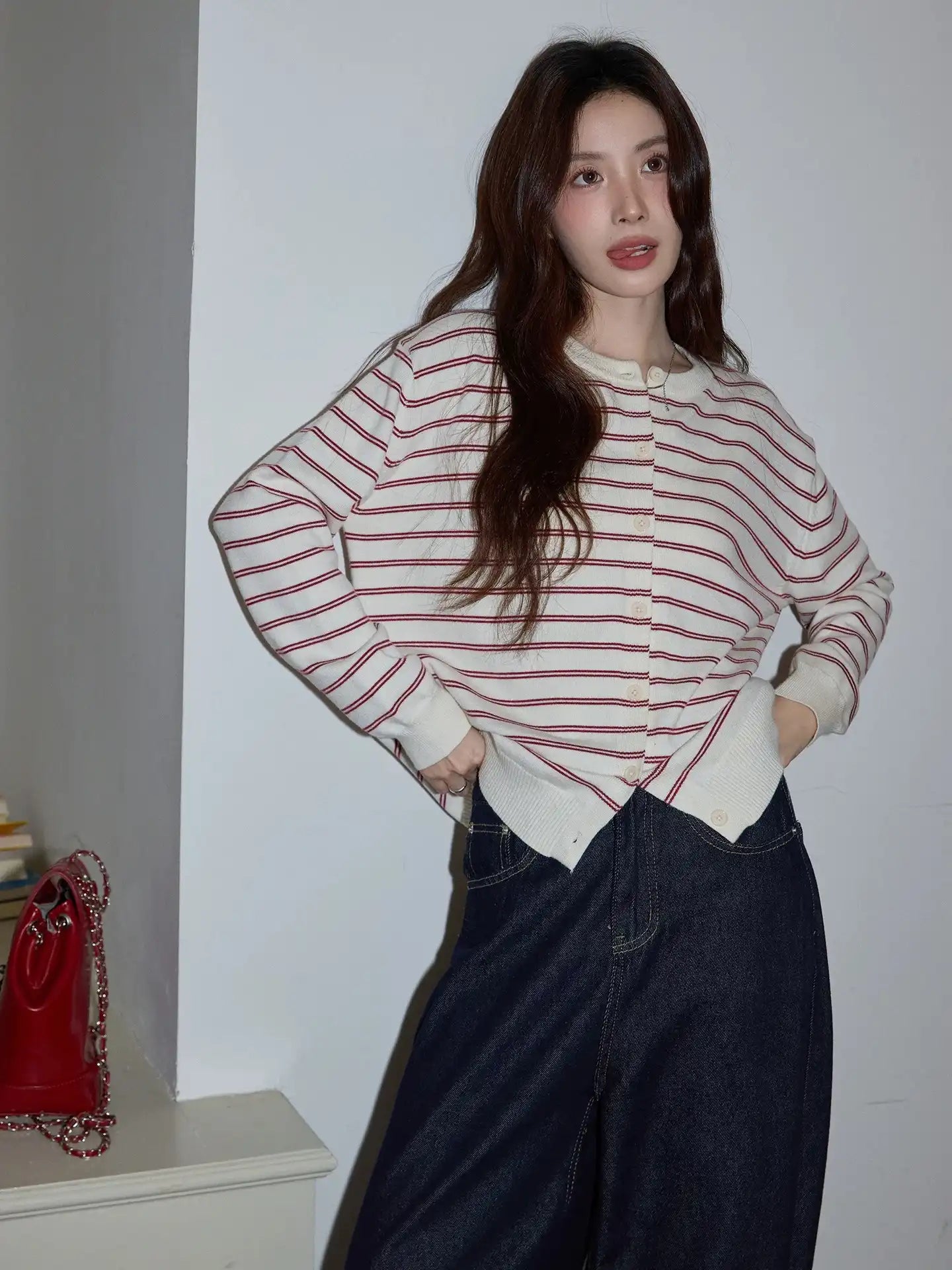 レッドボーダーニットカーディガン   OL1880