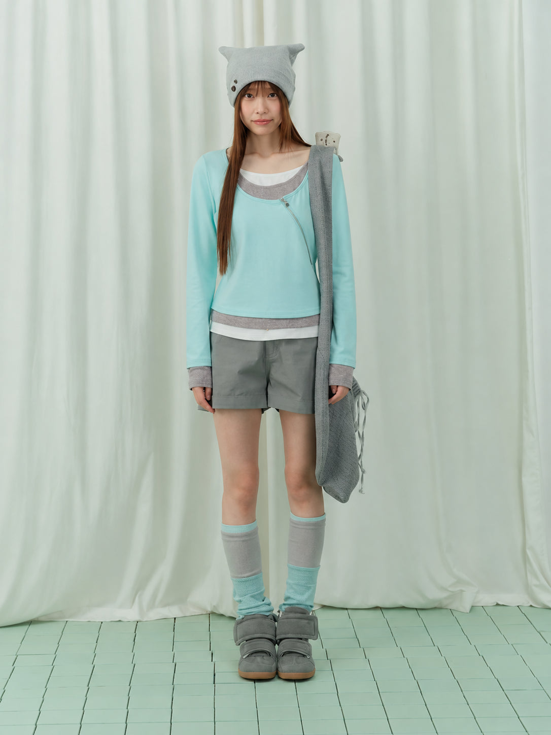 Asymmetric Zip Layered Top OL2466 oliviroa オリヴィオラ