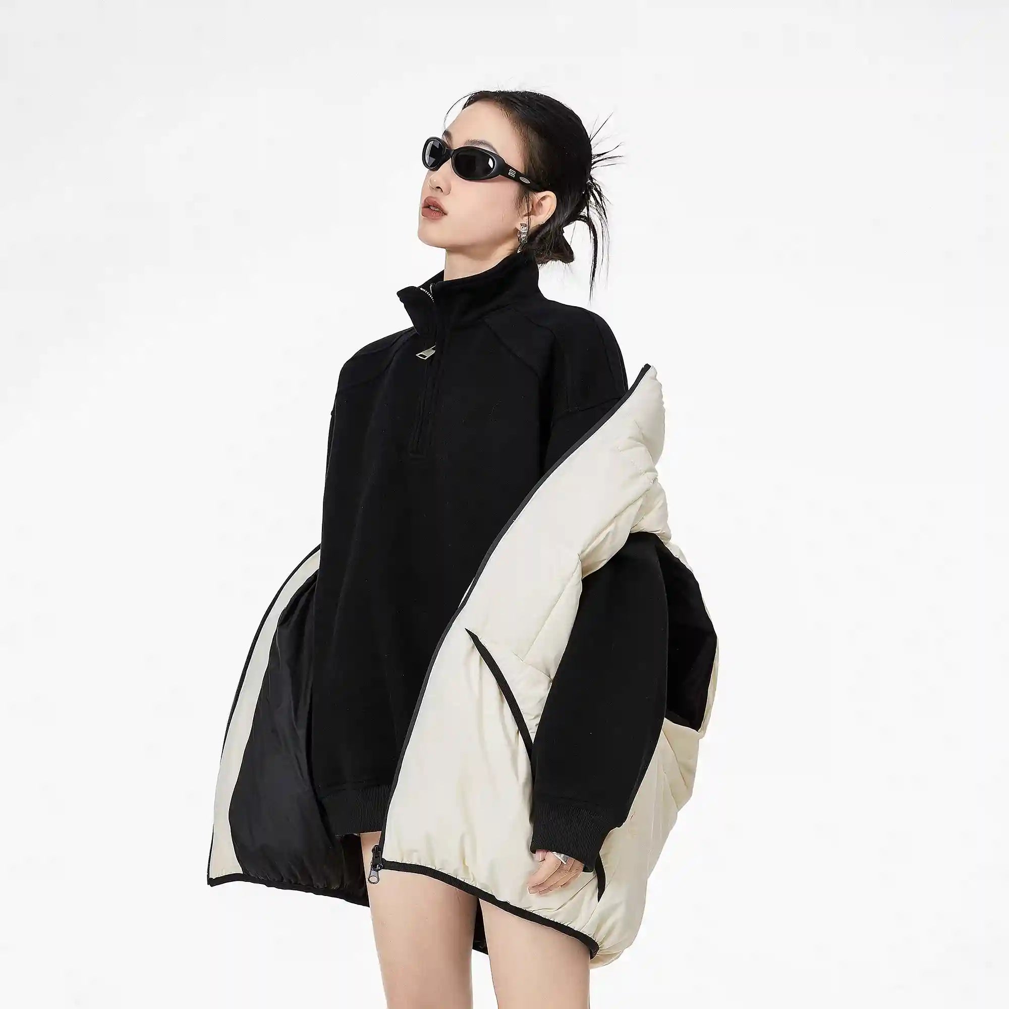 Half-Zip Stand Collar Sweatshirt with Relaxed Fit   OL1991