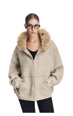ベージュ ボアフードパーカー フェイクファー付き