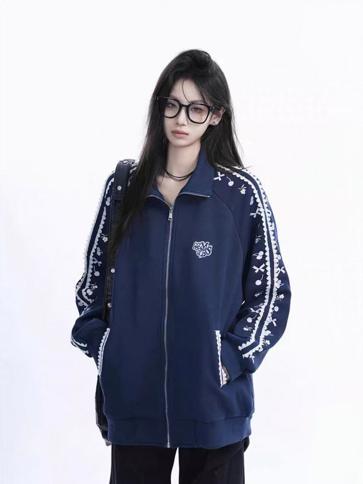 Cherry Bow Embroidered Zip Hoodie   OL1966