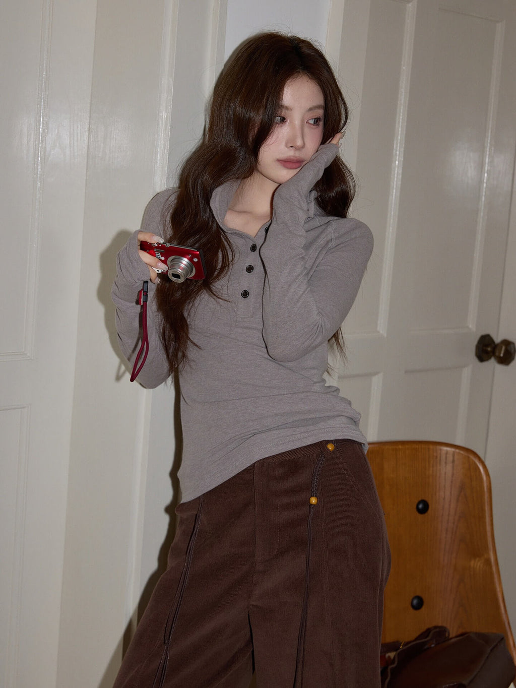 ベーシックな グレー カットソー ロング丈 リブ素材