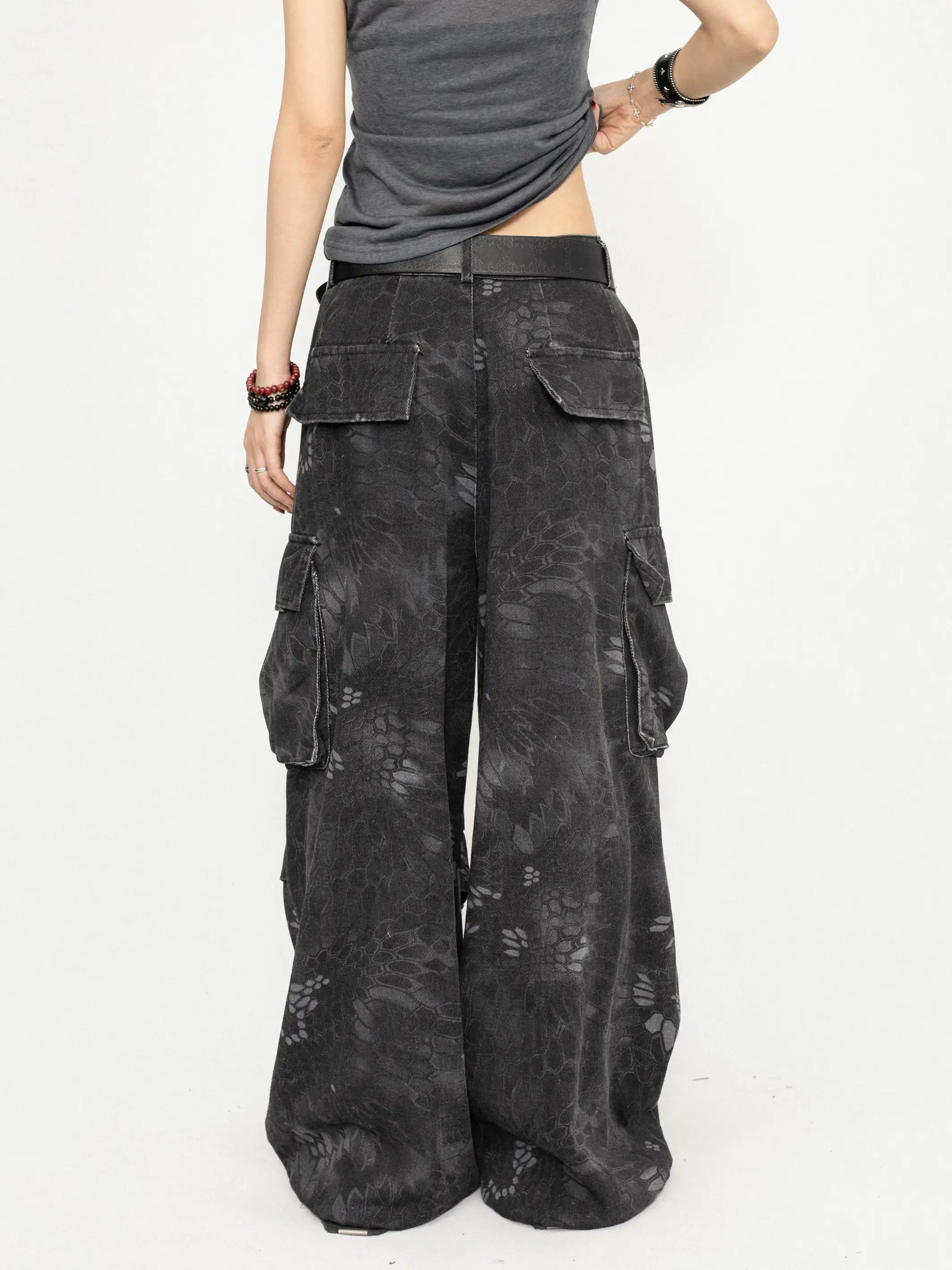 snake camo wide pants black