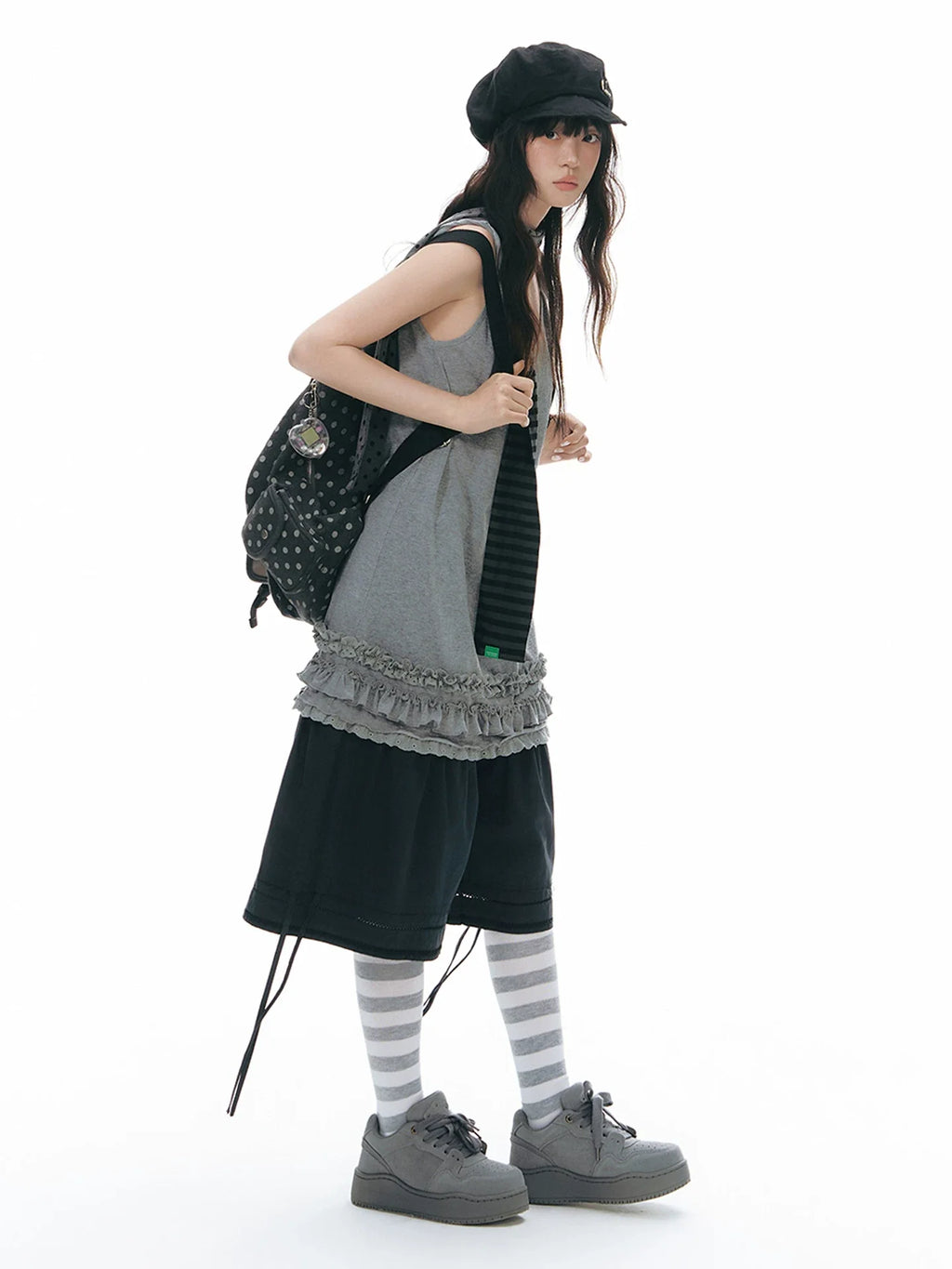 Gray White Striped Slouch Socks OLA026 oliviroa オリヴィオラ